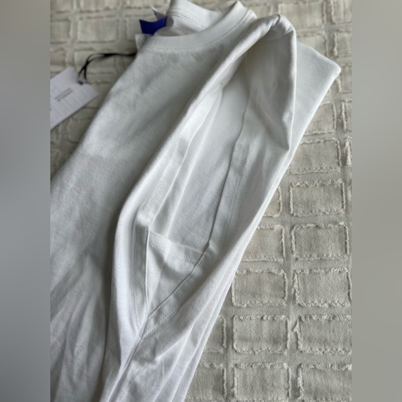 FUTURE COLLECTIVE Kahlana Barfield Brown Sleeveless Cut-Out Back T-Shirt - Picture 4 of 8